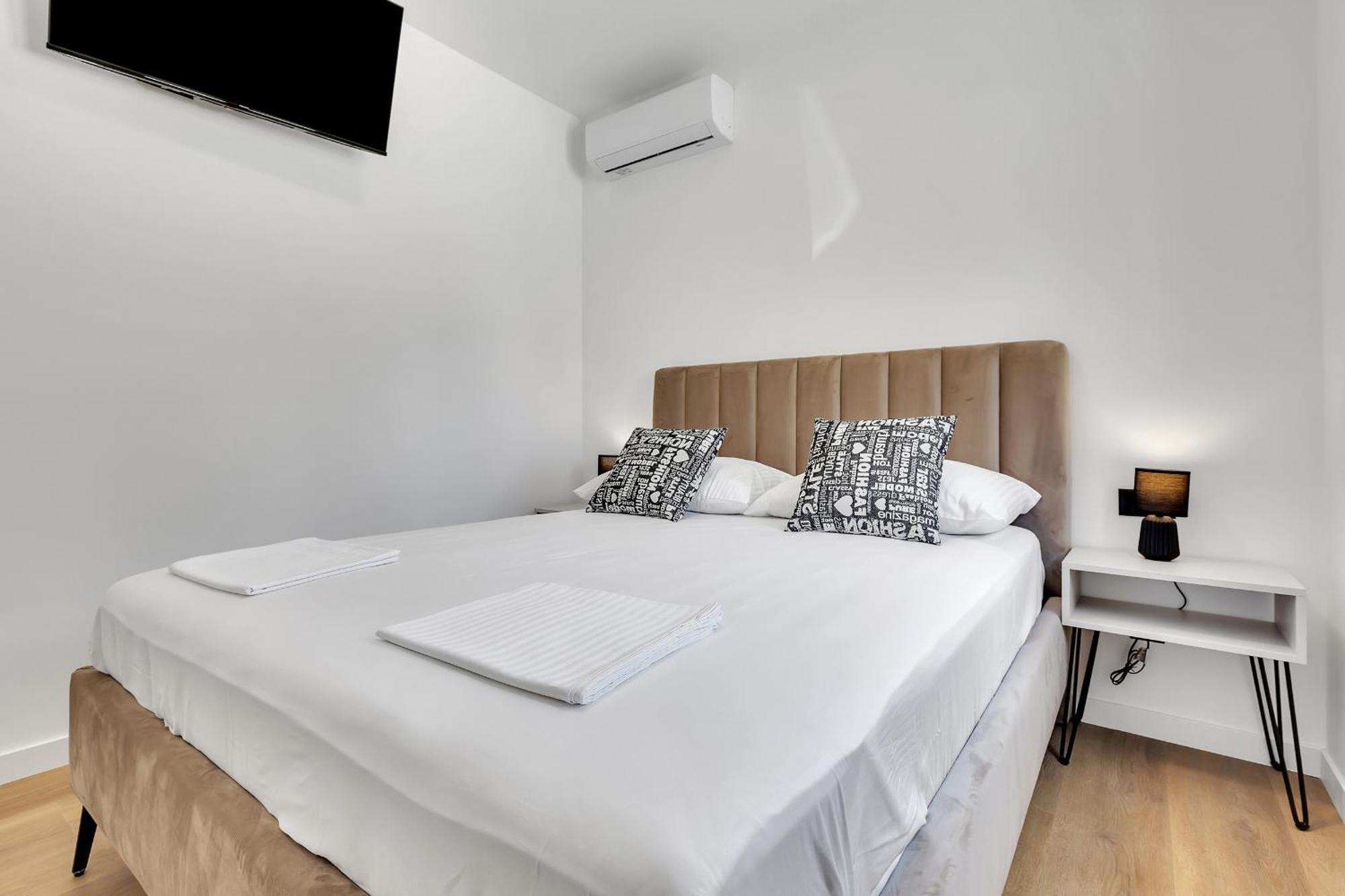 Villa Lito - Only 50M From Sea! - Makarska Exklusiv Брела Экстерьер фото